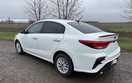 KIA Rio IV, 2018 год, 1 265 000 рублей, 3 фотография