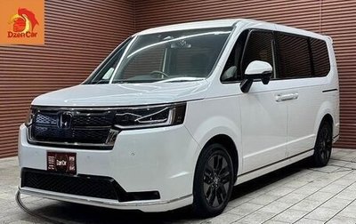 Honda Stepwgn, 2022 год, 2 250 000 рублей, 1 фотография
