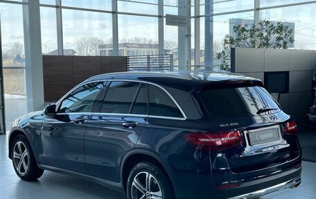 Mercedes-Benz GLC, 2017 год, 2 900 000 рублей, 2 фотография