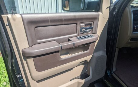 Dodge RAM IV, 2010 год, 4 900 000 рублей, 26 фотография
