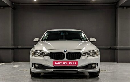 BMW 3 серия, 2015 год, 1 800 000 рублей, 3 фотография