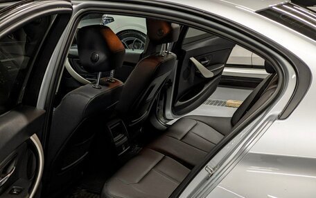 BMW 3 серия, 2015 год, 1 800 000 рублей, 12 фотография
