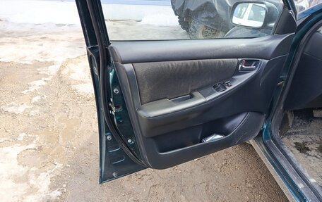 Toyota Corolla, 2004 год, 650 000 рублей, 2 фотография
