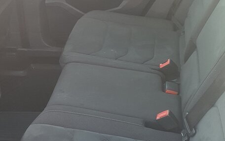 Volkswagen Tiguan II, 2019 год, 2 100 000 рублей, 8 фотография
