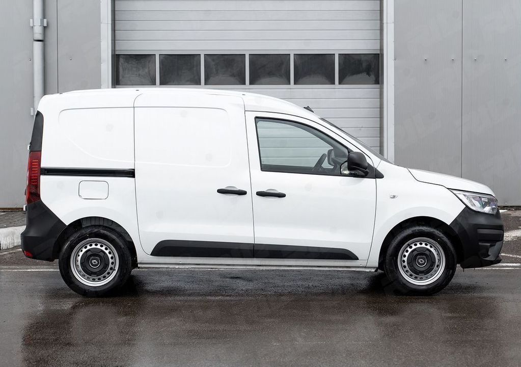 Renault Express, 2023 год, 3 200 000 рублей, 2 фотография