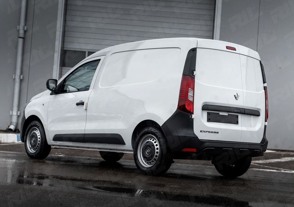 Renault Express, 2023 год, 3 200 000 рублей, 5 фотография