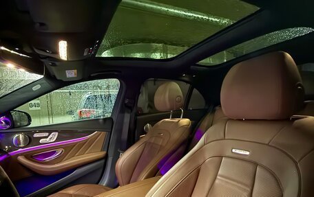 Mercedes-Benz E-Класс AMG, 2017 год, 9 500 000 рублей, 19 фотография