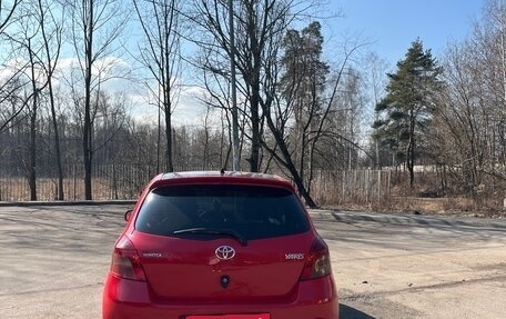 Toyota Yaris III рестайлинг, 2008 год, 610 000 рублей, 6 фотография
