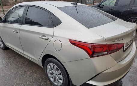 Hyundai Solaris II рестайлинг, 2020 год, 1 650 000 рублей, 13 фотография
