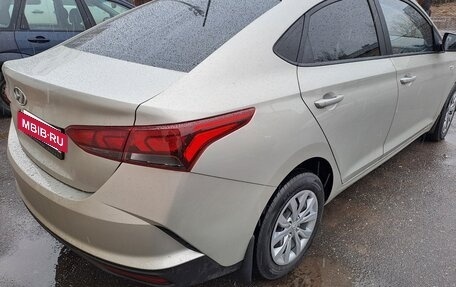 Hyundai Solaris II рестайлинг, 2020 год, 1 650 000 рублей, 14 фотография
