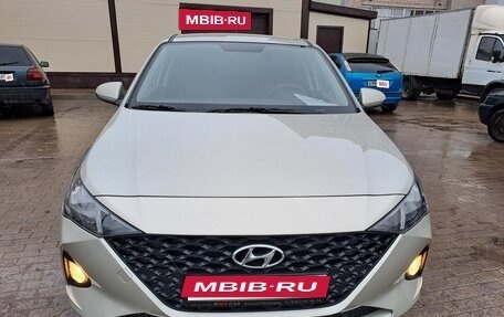 Hyundai Solaris II рестайлинг, 2020 год, 1 650 000 рублей, 18 фотография