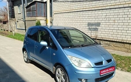 Mitsubishi Colt VI рестайлинг, 2003 год, 450 000 рублей, 1 фотография