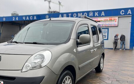 Renault Kangoo II рестайлинг, 2011 год, 935 000 рублей, 7 фотография