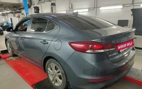 Hyundai Elantra VI рестайлинг, 2017 год, 1 327 000 рублей, 10 фотография