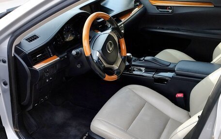 Lexus ES VII, 2014 год, 2 220 000 рублей, 8 фотография
