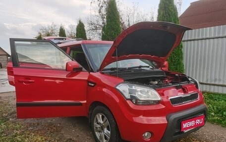 KIA Soul I рестайлинг, 2010 год, 900 000 рублей, 1 фотография