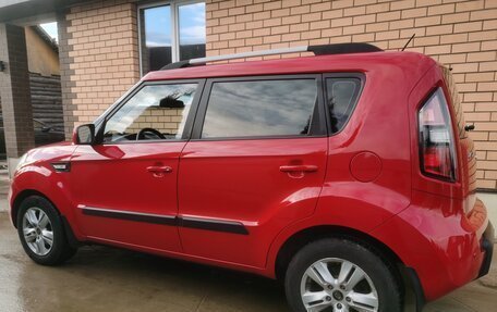 KIA Soul I рестайлинг, 2010 год, 900 000 рублей, 10 фотография