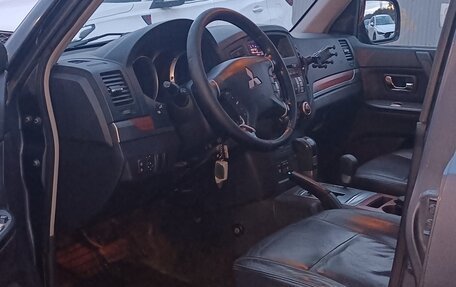 Mitsubishi Pajero IV, 2008 год, 1 650 000 рублей, 5 фотография