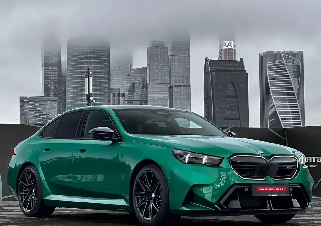 BMW M5, 2024 год, 24 700 000 рублей, 3 фотография