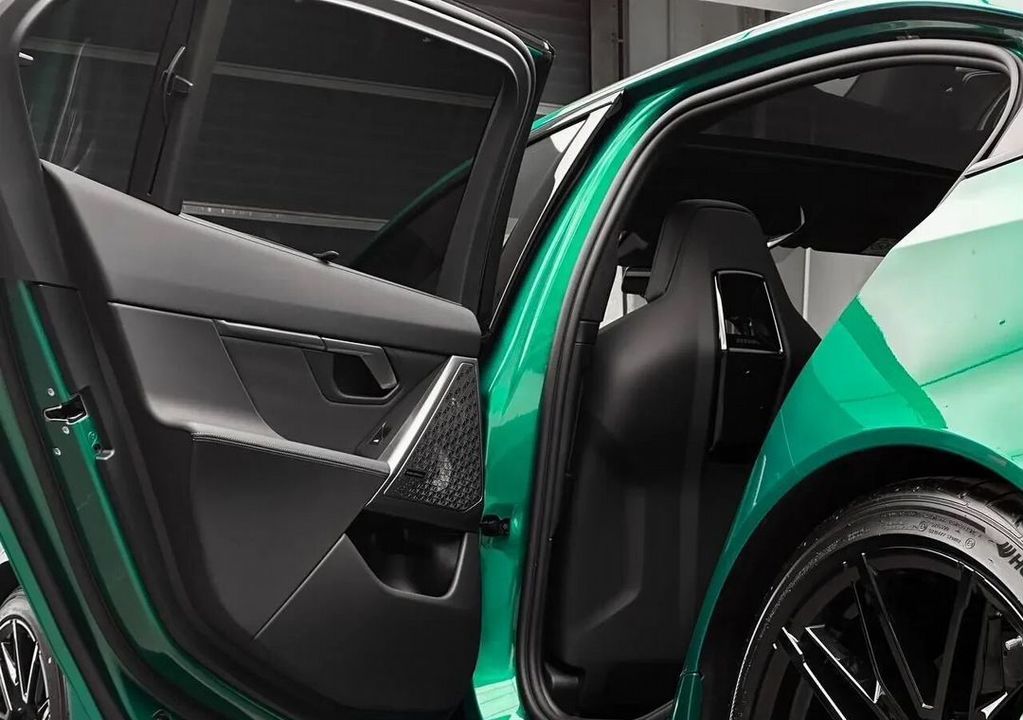 BMW M5, 2024 год, 24 700 000 рублей, 36 фотография