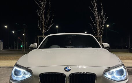 BMW 1 серия, 2015 год, 1 800 000 рублей, 1 фотография