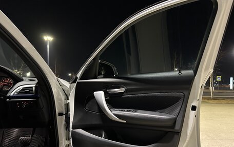 BMW 1 серия, 2015 год, 1 800 000 рублей, 15 фотография
