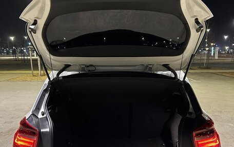 BMW 1 серия, 2015 год, 1 800 000 рублей, 19 фотография