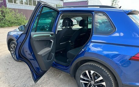 Volkswagen Tiguan II, 2020 год, 2 400 000 рублей, 11 фотография