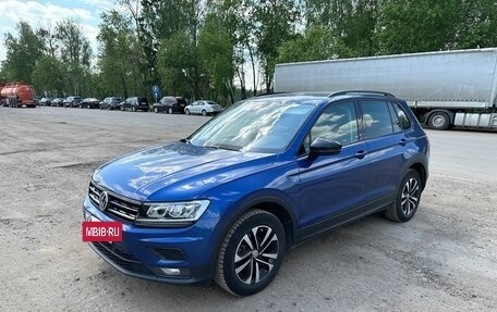 Volkswagen Tiguan II, 2020 год, 2 400 000 рублей, 18 фотография