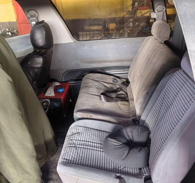 Toyota Estima Lucida, 1994 год, 380 000 рублей, 6 фотография