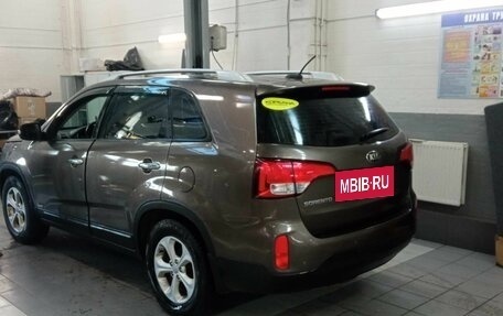 KIA Sorento II рестайлинг, 2017 год, 1 966 000 рублей, 4 фотография