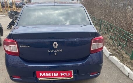 Renault Logan II, 2017 год, 750 000 рублей, 3 фотография