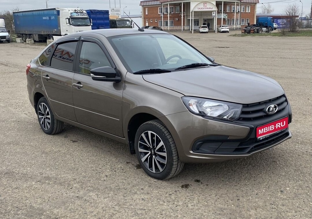 ВАЗ (LADA) Granta, 2024 год, 1 380 000 рублей, 4 фотография