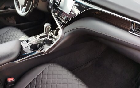 Toyota Camry, 2019 год, 2 400 000 рублей, 7 фотография