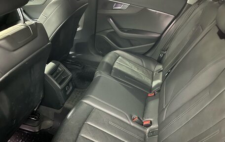 Audi A4, 2017 год, 2 500 000 рублей, 8 фотография