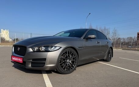 Jaguar XE I рестайлинг, 2018 год, 2 290 000 рублей, 1 фотография