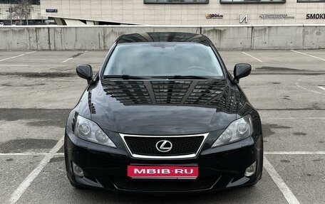 Lexus IS II рестайлинг 2, 2008 год, 1 650 000 рублей, 1 фотография