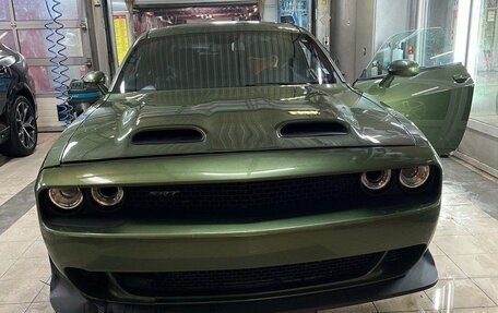 Dodge Challenger III рестайлинг 2, 2019 год, 2 666 666 рублей, 3 фотография