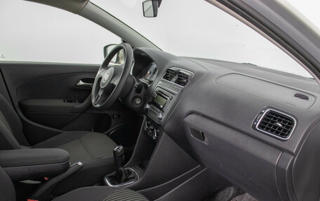 Volkswagen Polo VI (EU Market), 2011 год, 697 000 рублей, 9 фотография
