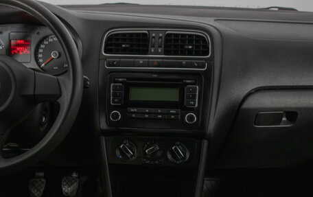Volkswagen Polo VI (EU Market), 2011 год, 697 000 рублей, 14 фотография