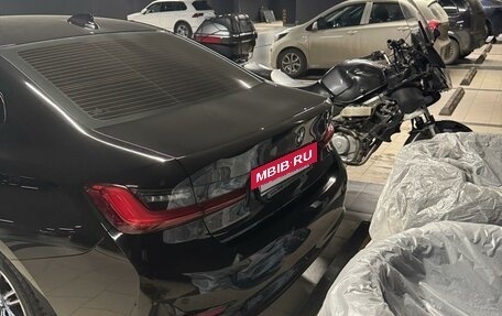 BMW 3 серия, 2019 год, 4 050 000 рублей, 10 фотография
