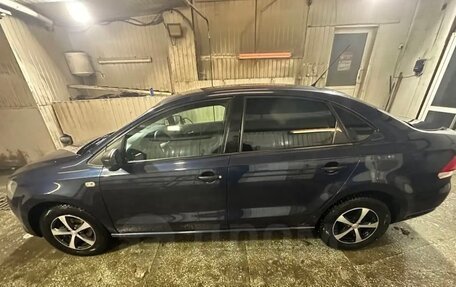 Volkswagen Polo VI (EU Market), 2010 год, 820 000 рублей, 2 фотография