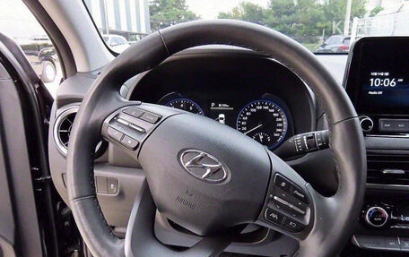 Hyundai Kona I, 2022 год, 1 850 010 рублей, 7 фотография