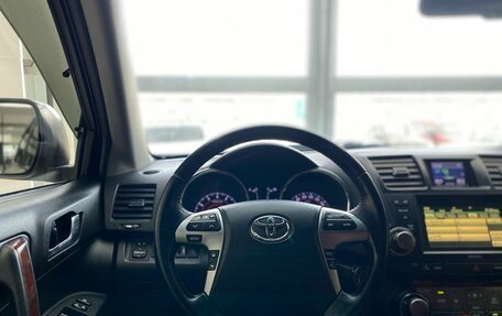 Toyota Highlander III, 2013 год, 2 300 000 рублей, 13 фотография