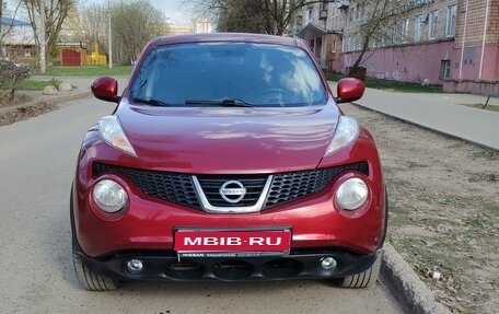 Nissan Juke II, 2013 год, 1 070 000 рублей, 1 фотография