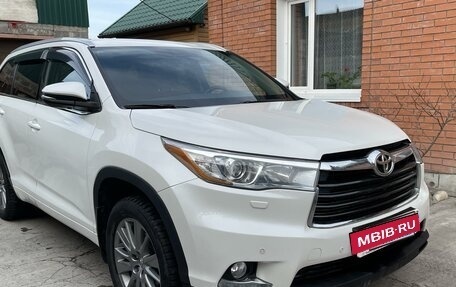 Toyota Highlander III, 2014 год, 3 650 000 рублей, 3 фотография