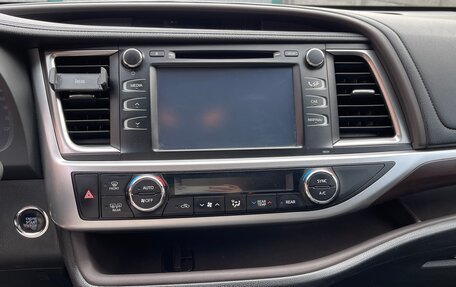 Toyota Highlander III, 2014 год, 3 650 000 рублей, 7 фотография
