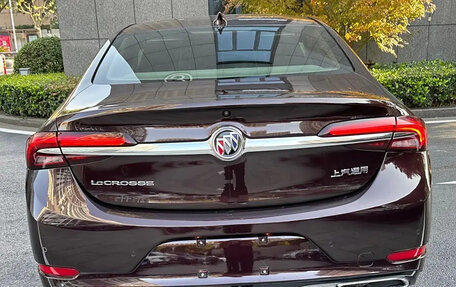 Buick LaCrosse III, 2021 год, 2 200 000 рублей, 7 фотография