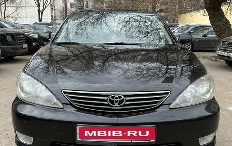 Toyota Camry V40, 2005 год, 1 000 000 рублей, 1 фотография