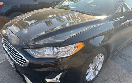 Ford Fusion (North America) II, 2020 год, 1 550 000 рублей, 1 фотография